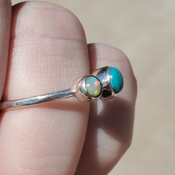 New Ethiopian Opal & Turquoise Thin Silver Band Ring. - Picture 2 of 15